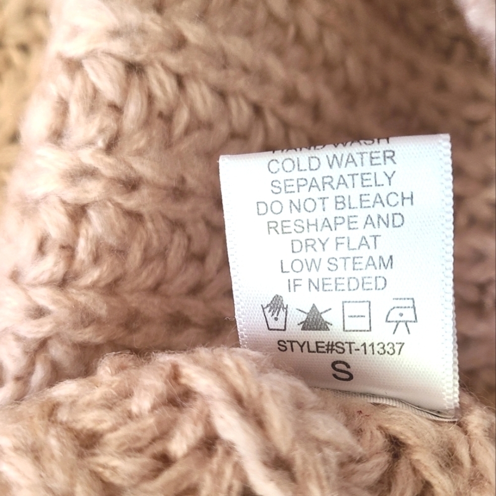 Papillion Cozycore Chunky Knit Sweater Balloon Sleeves Assymetrical Hem Pink - Picture 11 of 12